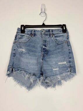 Free People/We The Free Curvy Vintage High Rise Cut Off Jean Shorts. Size 27.